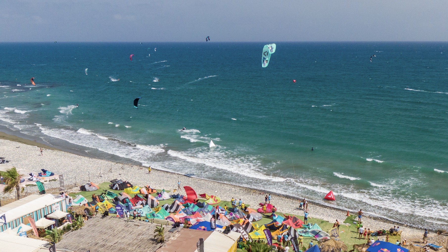 Kitesurfing